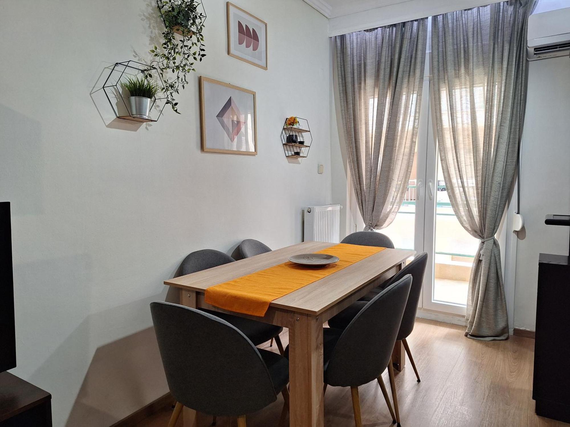 סלוניקי Cozy Apartment In The City Center מראה חיצוני תמונה